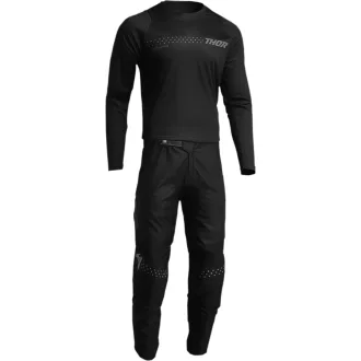Thor Sector minimal fekete ruhaszett 42+3xl