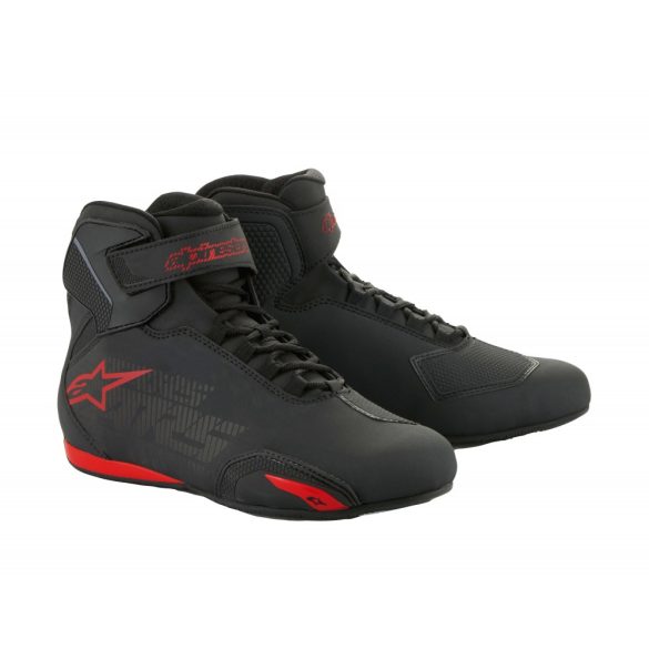 Alpinestars Sektor motoros cipő, fekete-szürke-piros, 12.5=46