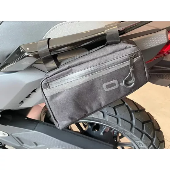 OJ 1 literes kompakt táska