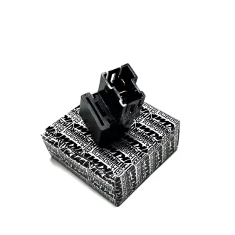 KTM oem tpi hűtőventilátor relé - 61111057000