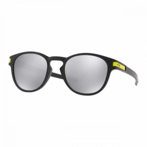 OAKLEY  LATCH    NAPSZEMÜVEG, 