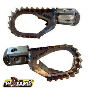 Fm-Parts lábtartó KTM/Husqvarna/GasGas 2017–2023, eltolt