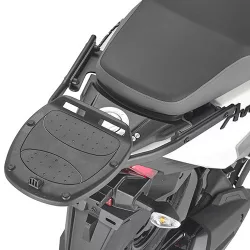   KAPPA KÖZPONTI DOBOZTARTÓ KONZOL SUZUKI AVENIS 125 '23- ( PLATNI NÉLKÜL )