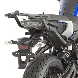   KAPPA KÖZPONTI DOBOZTARTÓ KONZOL YAMAHA MT 07 TRACER '16-'19, TRACER 7/7 GT '20-'24 ( PLATNI NÉLKÜL )