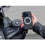 QUAD LOCK ® motor/robogó telefontartó fékfolyadék tartályra + rezgéscsillapító adapter