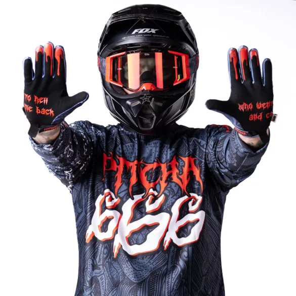 Pitcha Satan black-red ruhaszett
