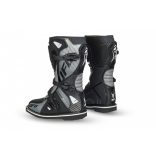 UFO Typhoon gyerek cross csizma,fekete,38