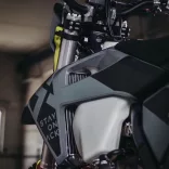 X-GRIP Dekorszett #20 HUSQVARNA-hoz