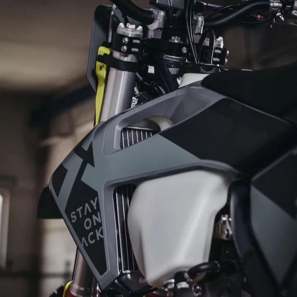 X-GRIP Dekorszett #20 HUSQVARNA-hoz