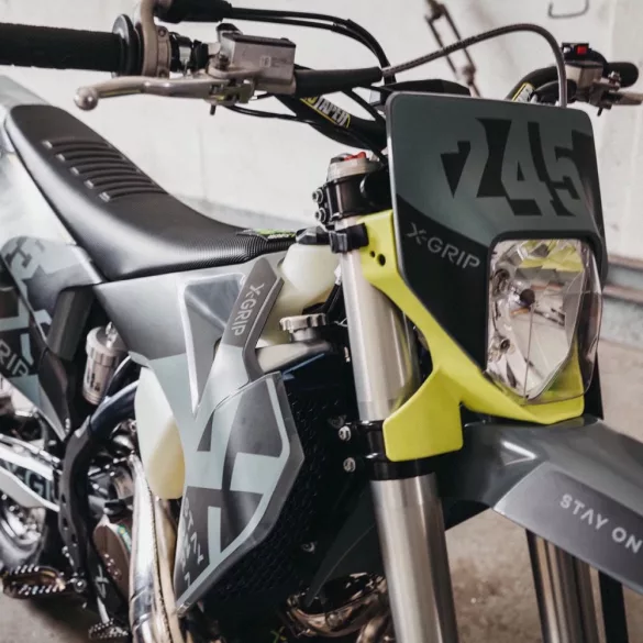 X-GRIP Dekorszett #20 HUSQVARNA-hoz