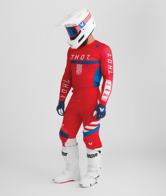 Image of Thor Sportmode synth red ruhaszett